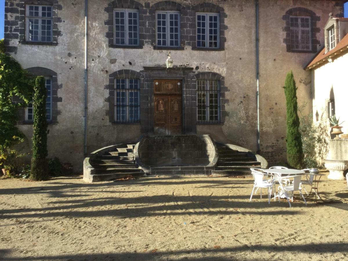 Manoir D'aubeterre Guest house 4*